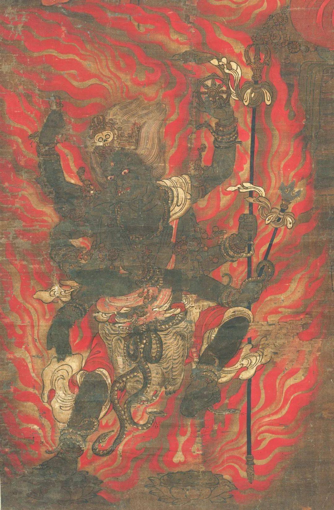 为"甘露,宝瓶,灵蛇",其名在古书中又写作軍叱,军叱,军吒,君吒,金咤等