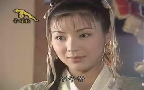 她出道就演周星驰女友，和任泉合作2次走红，如今已从娱乐圈消失_百科TA说