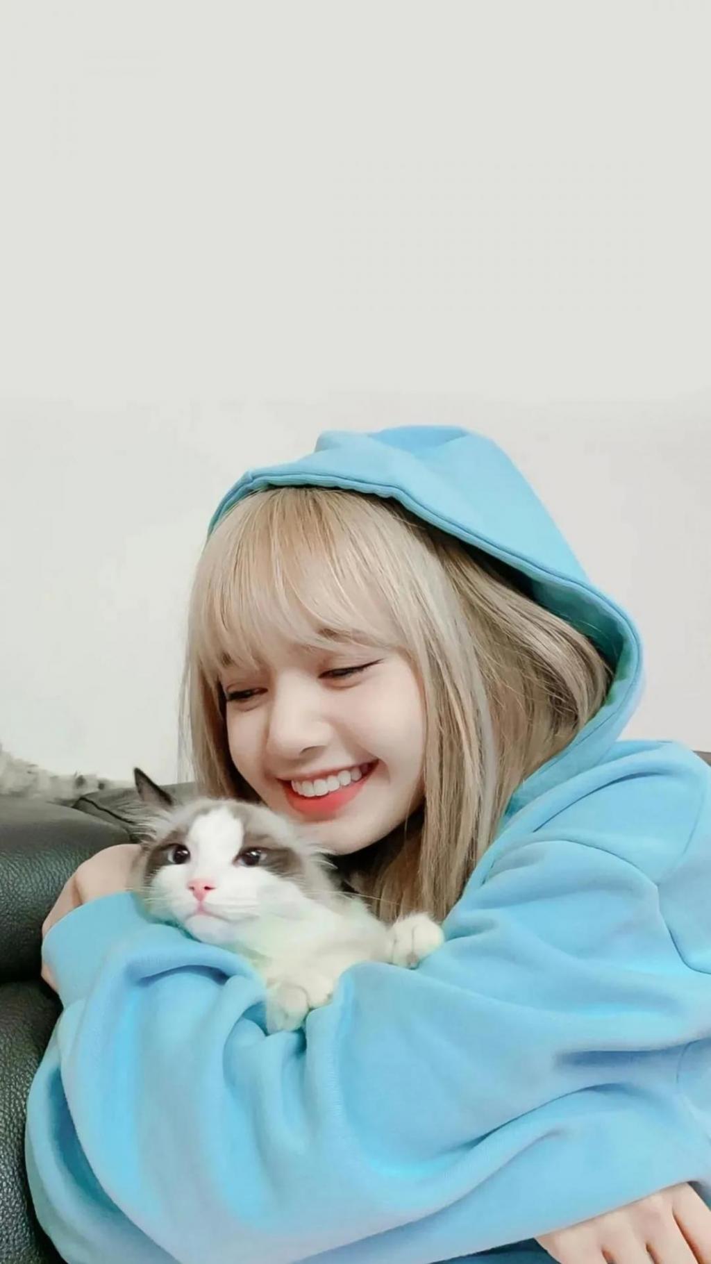 lisa lalisa manoban