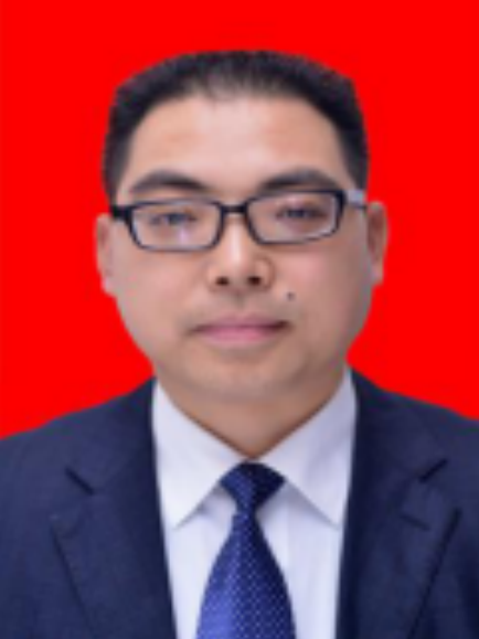 魏强,中国国籍,现任四川省简阳市生态环境