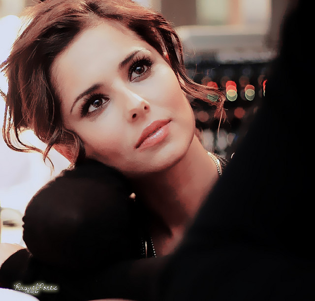  p>谢丽尔·费尔南德兹-维西尼 (cheryl fernandez-versini)1983年6月