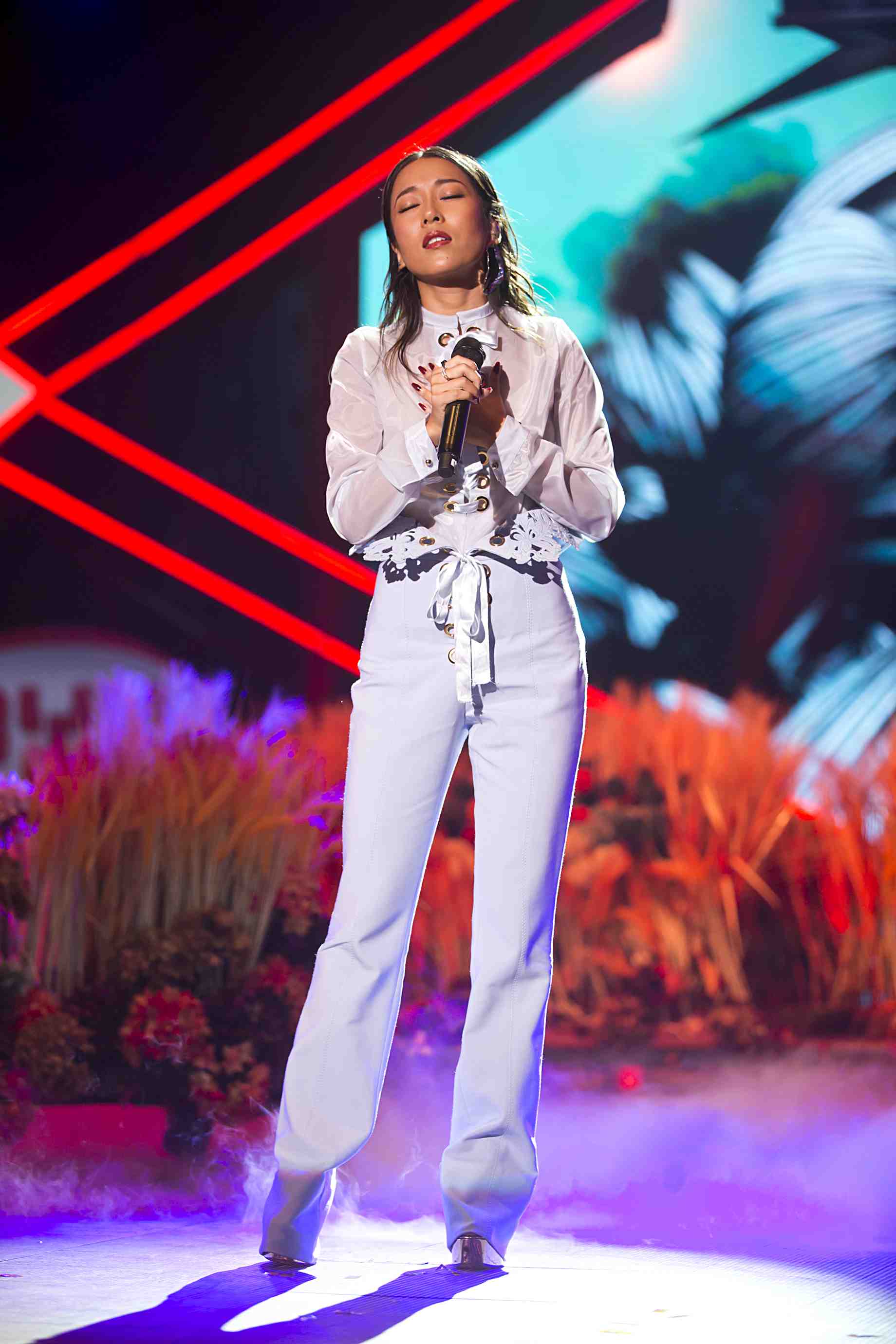  p>吉克隽逸(summer),汉名王隽逸,1988年5月13日出生于 a target="