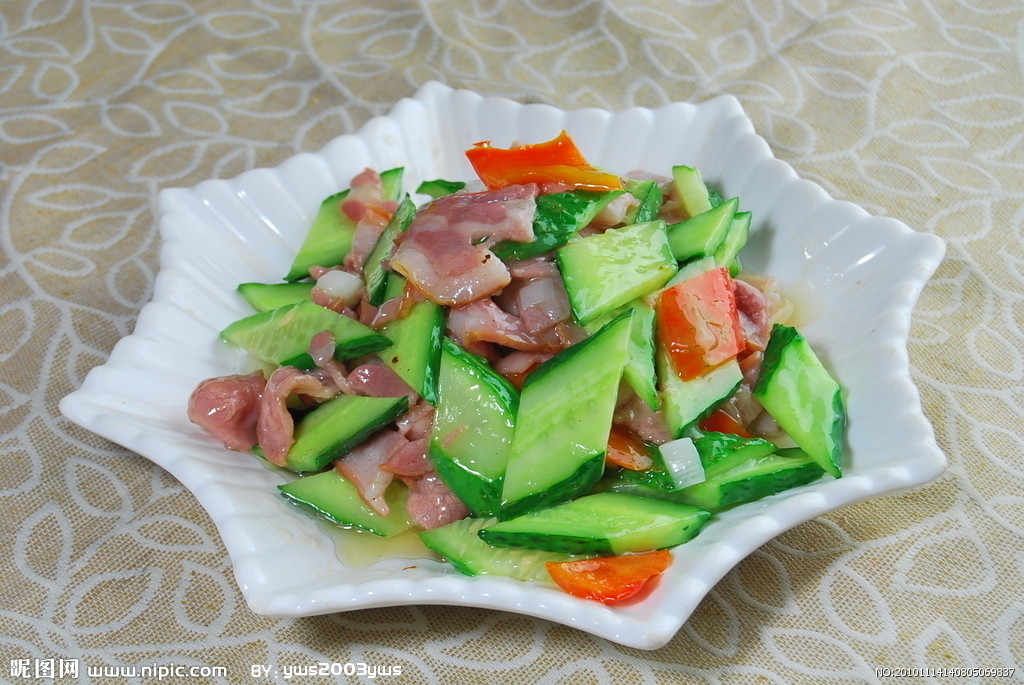 腊肉炒青瓜