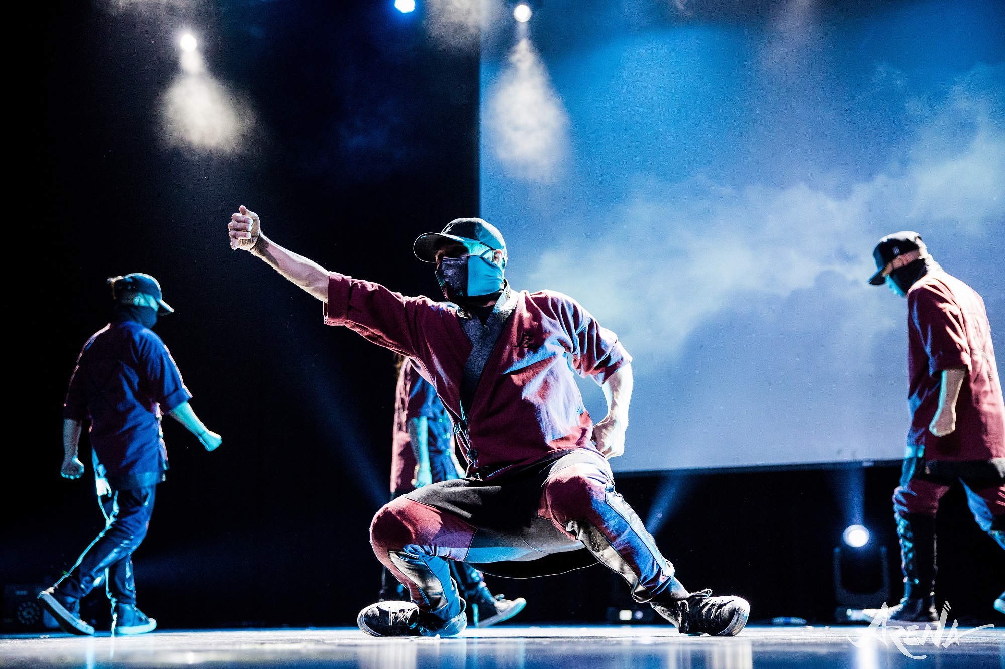 舞蹈视频在youtube上的点击率非常高. /p>