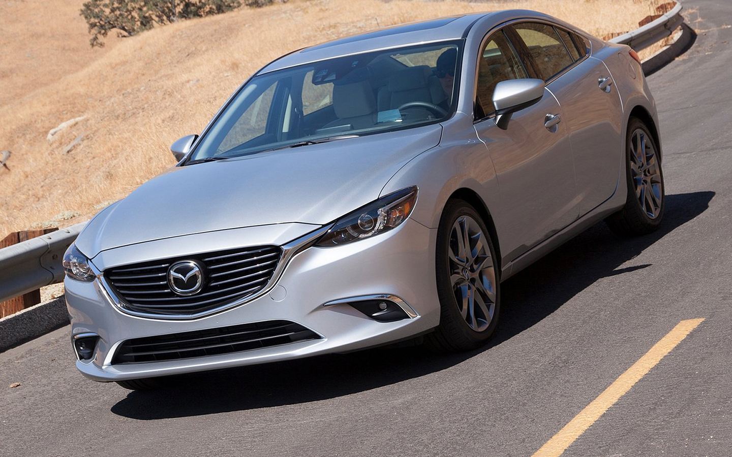 马自达mazda1