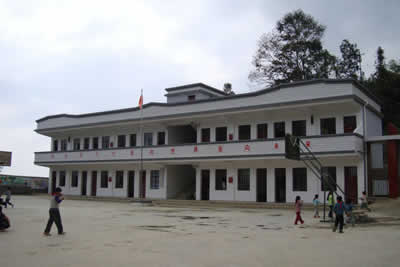 马关县小坝子镇中心校