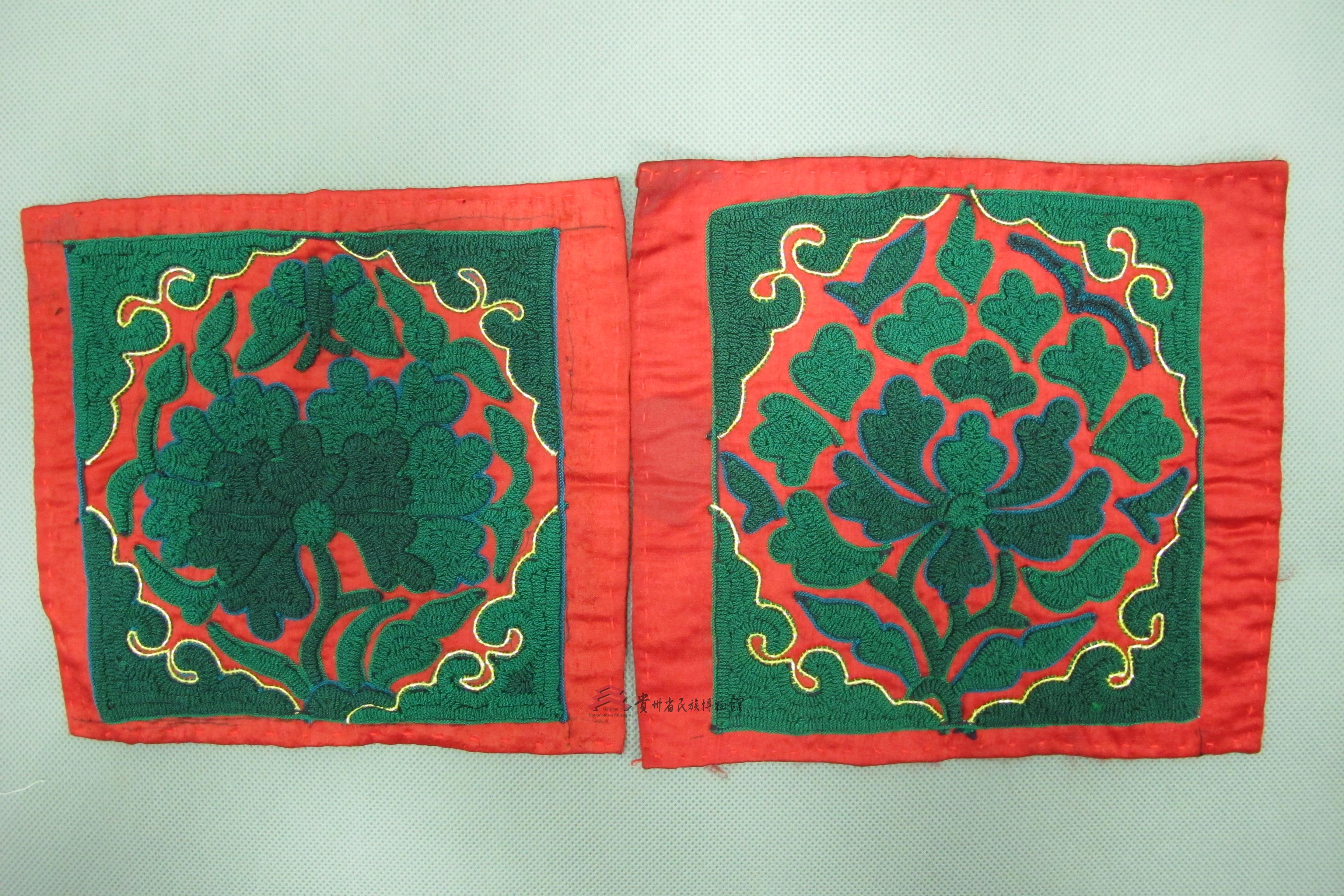 当代台江苗族绉绣枫树纹绣片