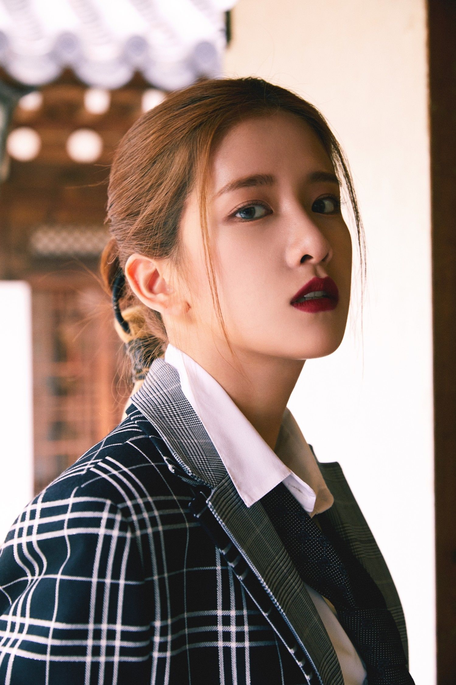  p data-id="gnbhew2f6p">秋昭贞(         /chu sojung),艺名exy