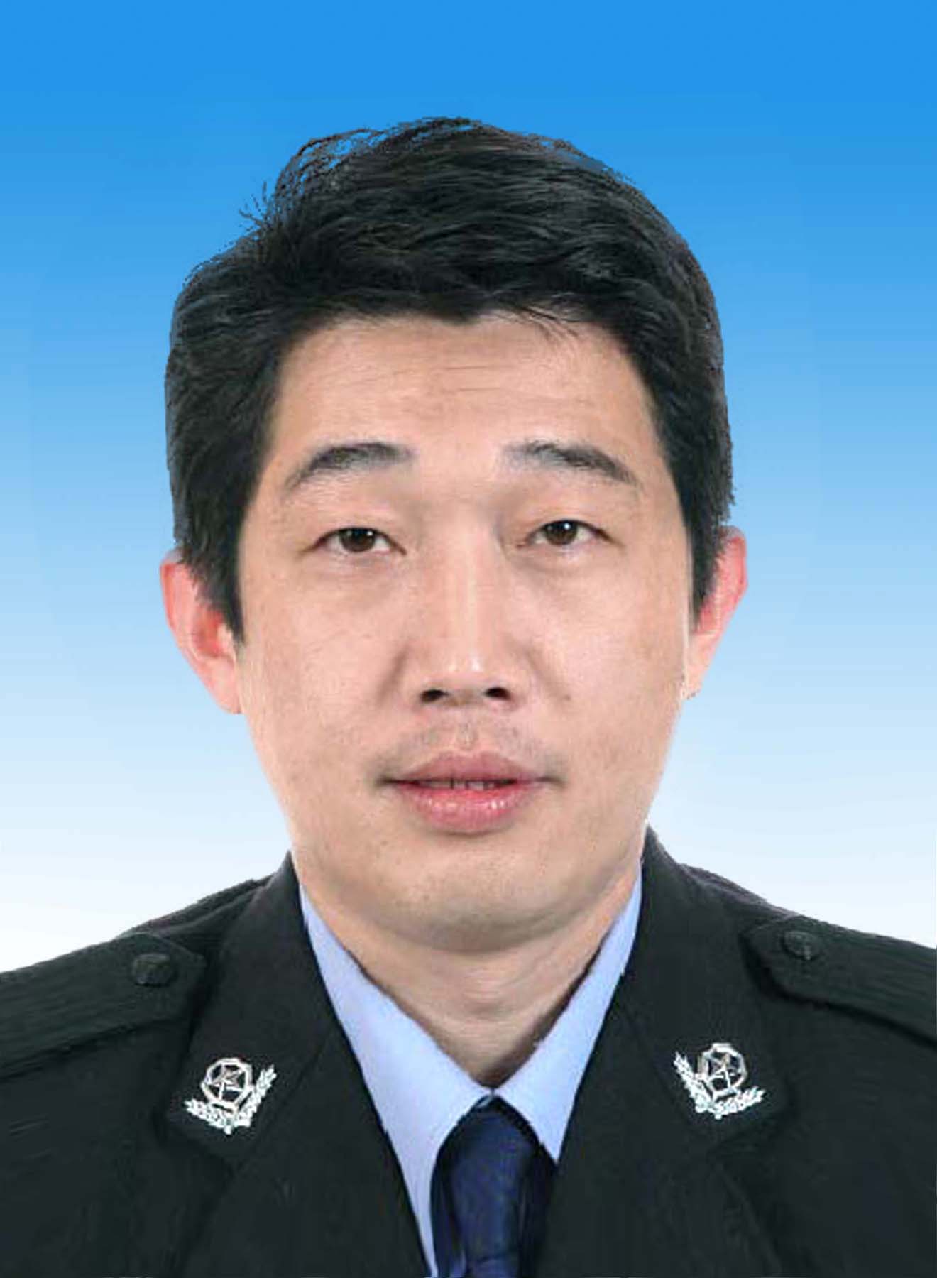 现任广东省珠海市斗门区人民政府党组成员,副区长,市公安局斗门分局