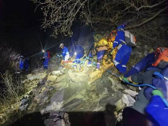 12·7北京男子倒地身亡事件_百度百科