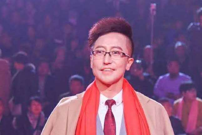  p>金立国,书画艺术家,知名歌唱家,现为 a target