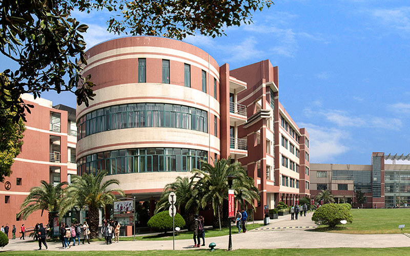 上海行健职业学院