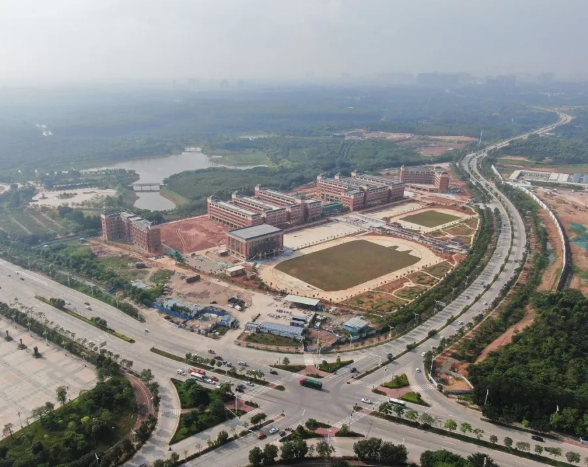  p>茂名市崇文学校位于在广东省茂名市电白区 a target="_blank" href