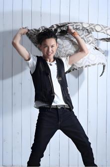 张玮（中国内地男歌手、演员）_百度百科