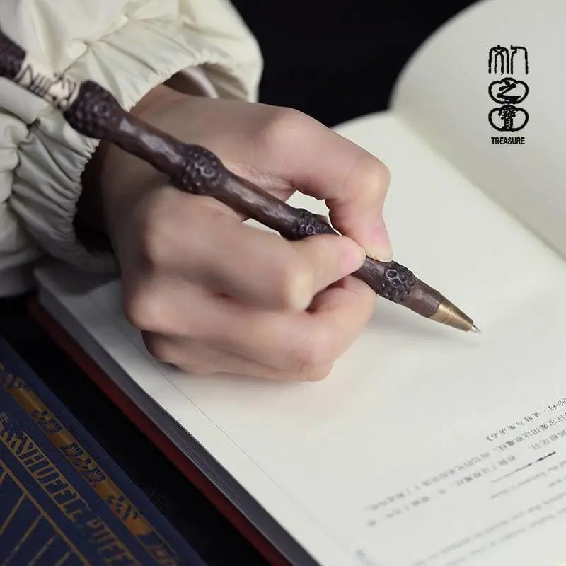 人文之宝｜哈利·波特老魔杖笔独家上市，霍格沃茨开学啦！_百科TA说