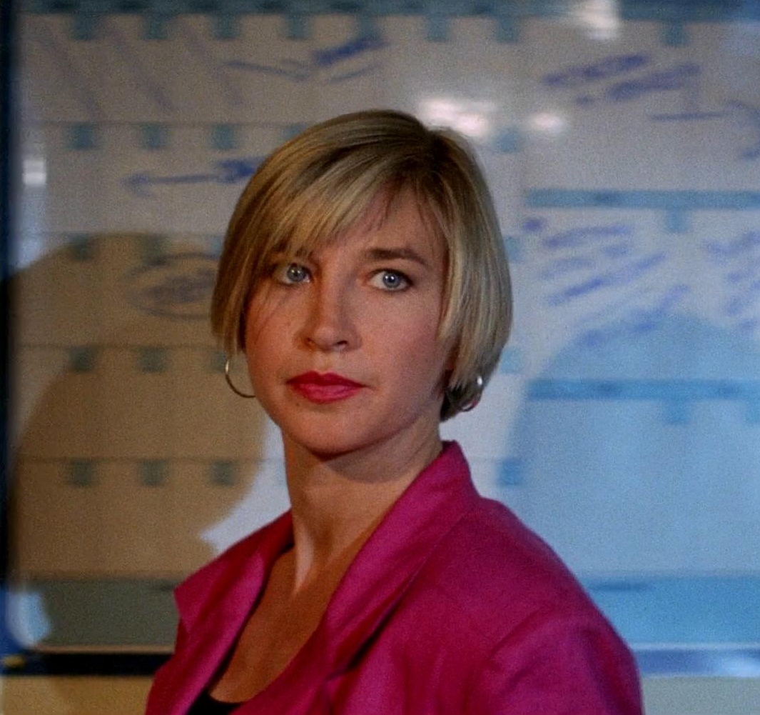  p>罗芙洛,美国功夫片演员,1957年出生,13岁开始习武,在中国与韩国的