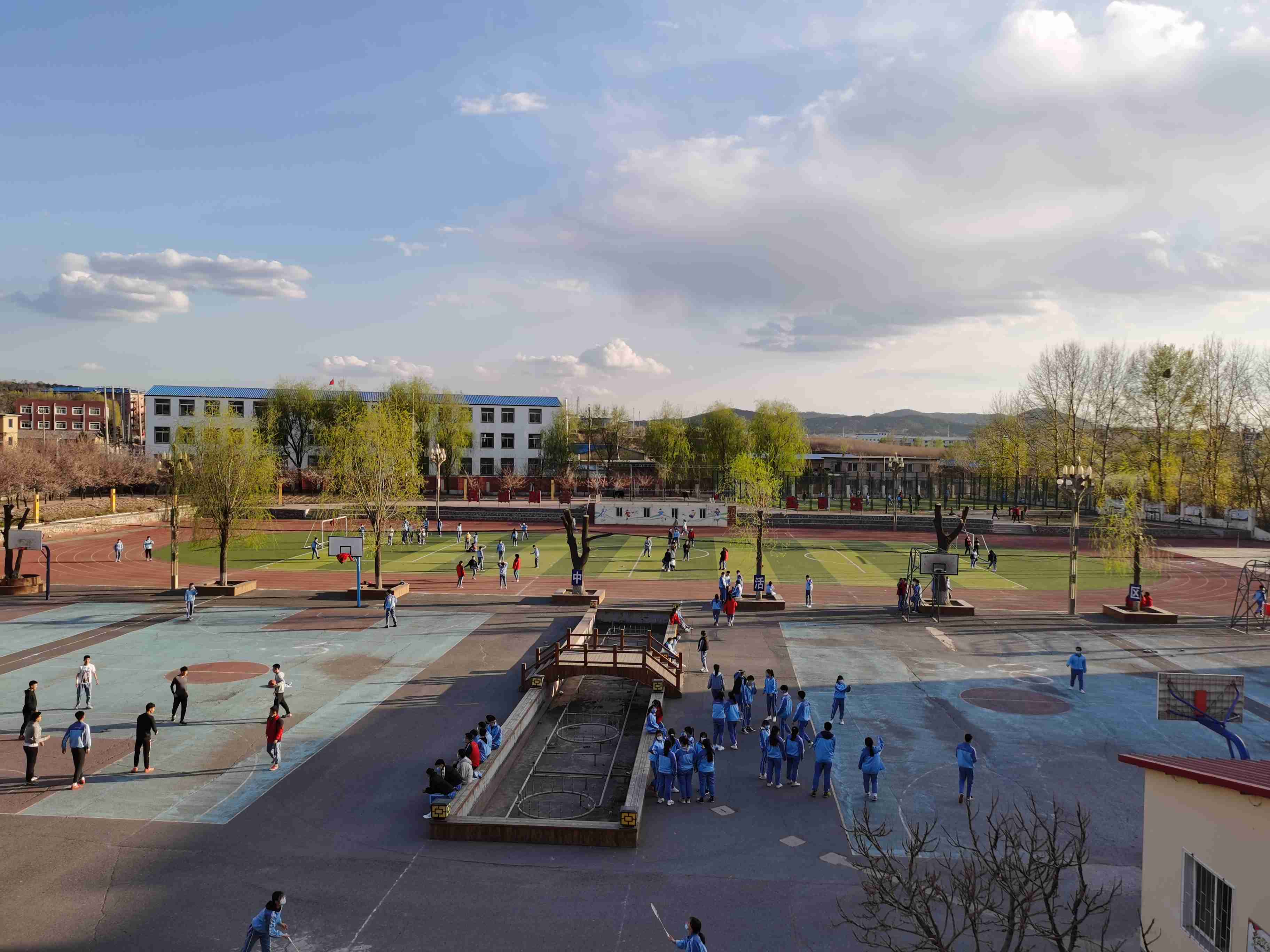 铁岭市私立求实中学