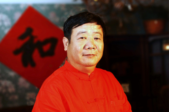  p data-id="gnbsb8df2r">王殿明,河北临西人,1952年7月出生,1970年12