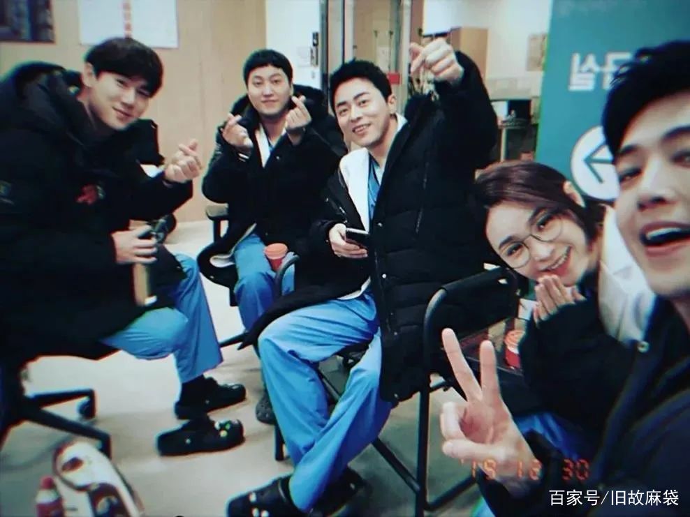 年度最佳！豆瓣9.3的《机智医生生活》也太好看，太治愈了吧！_百科TA说