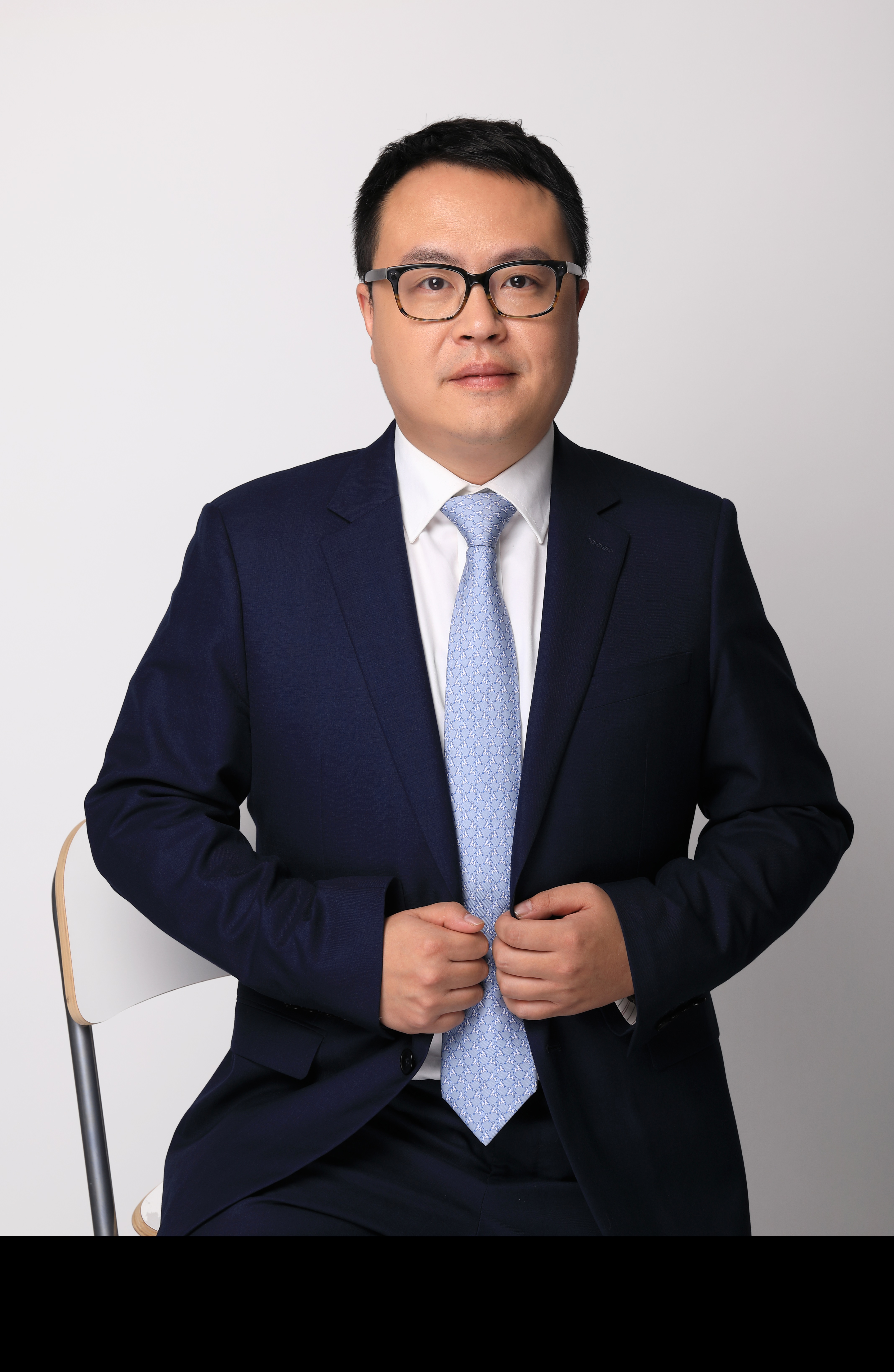  p>胡伟,现任京东集团副总裁,京东物产总裁.