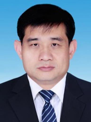 李卫东