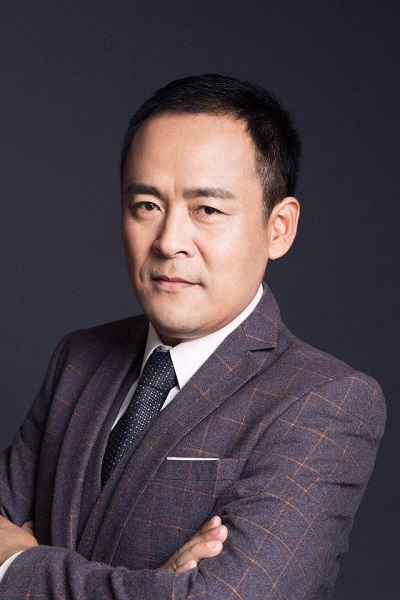 张国伟