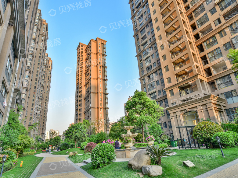  p data-id="gnf7nd7oys">华地公馆东区位于合肥市蜀山南七,由 a