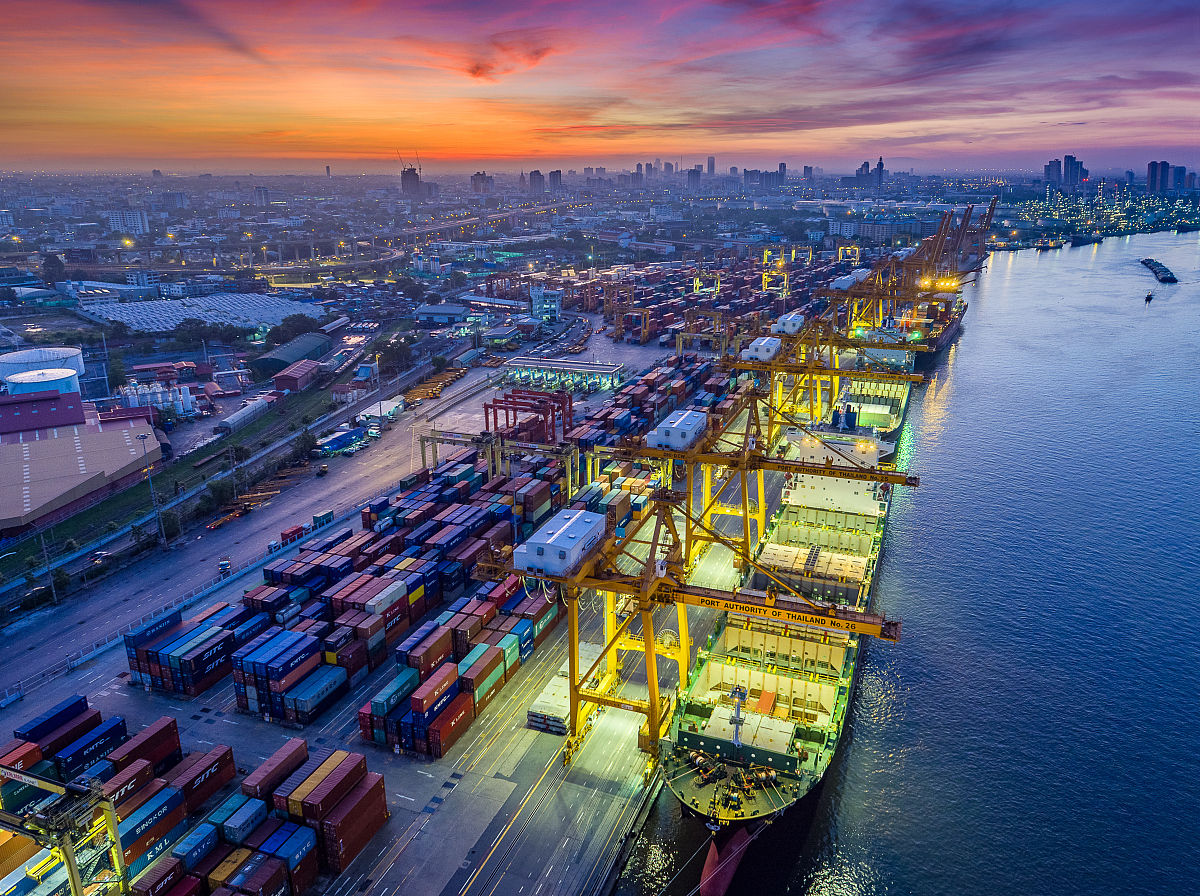  p data-id="gnwmgkyqx6">位于泰国(全称: a target="_blank" href="