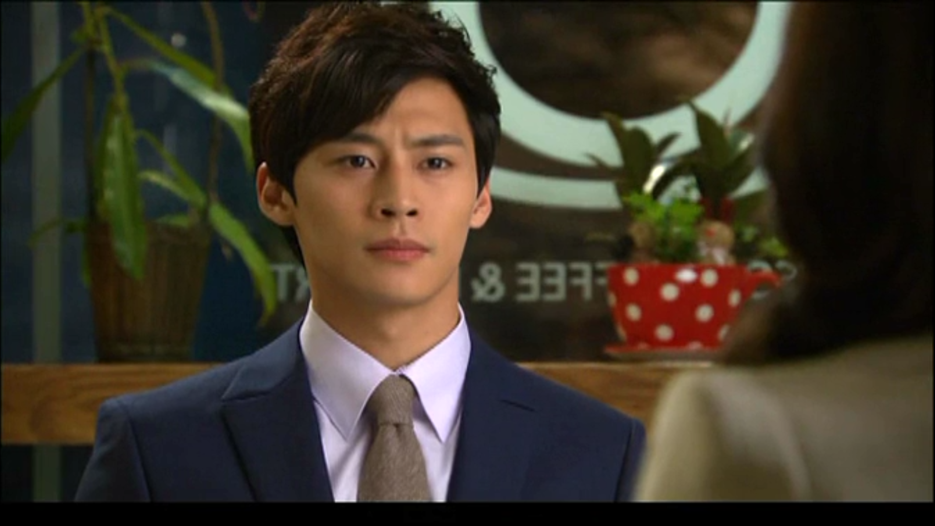  p data-id="gnx7c6ahh0">james,本名崔振赫.