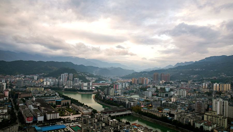 黔江土家族苗族自治县