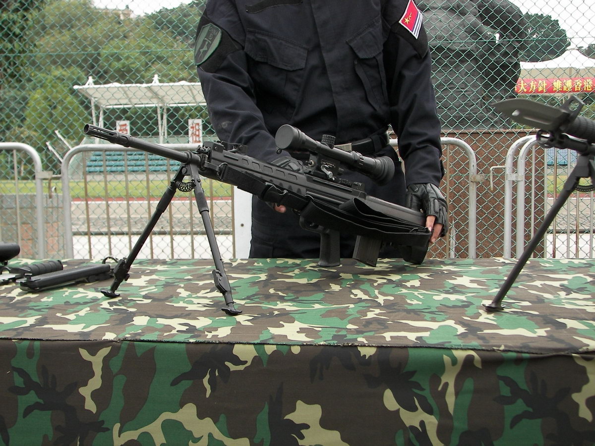  p data-id="gnt9oobs3r"> b>qbu-88式狙击步枪(简称88式狙击步枪) /b