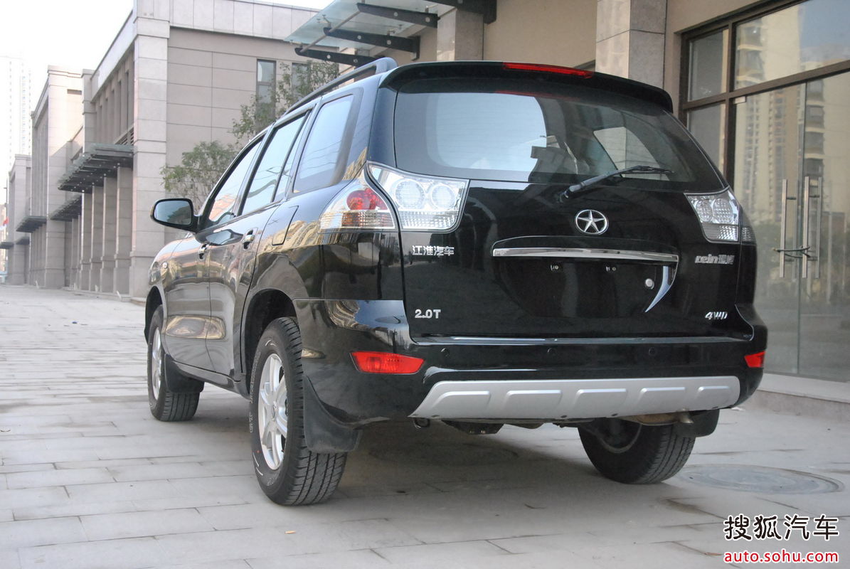  p>江淮瑞鹰,是江淮旗下的首款suv车型,采用发光二级管设计的 a href=