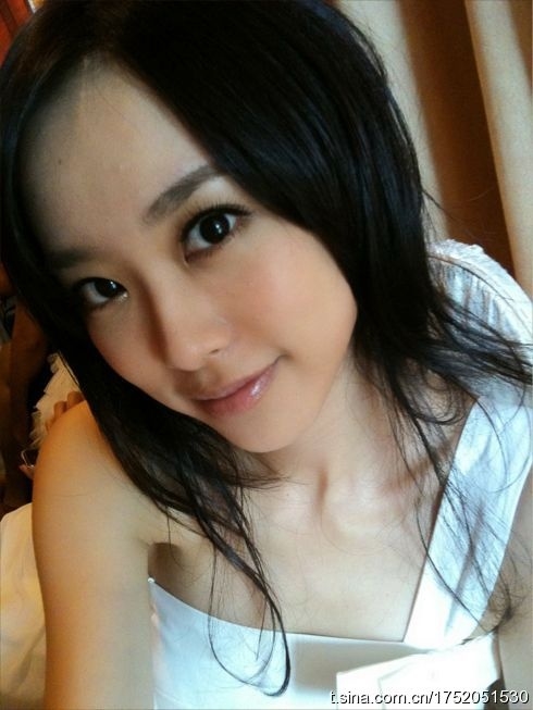 1983年7月20日生于 a target="_blank" href="/item/台湾/122340"