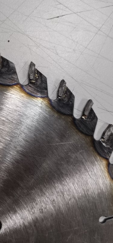 多用于高碳钢,低碳钢,不锈钢等材质的焊接后处理中 /p>