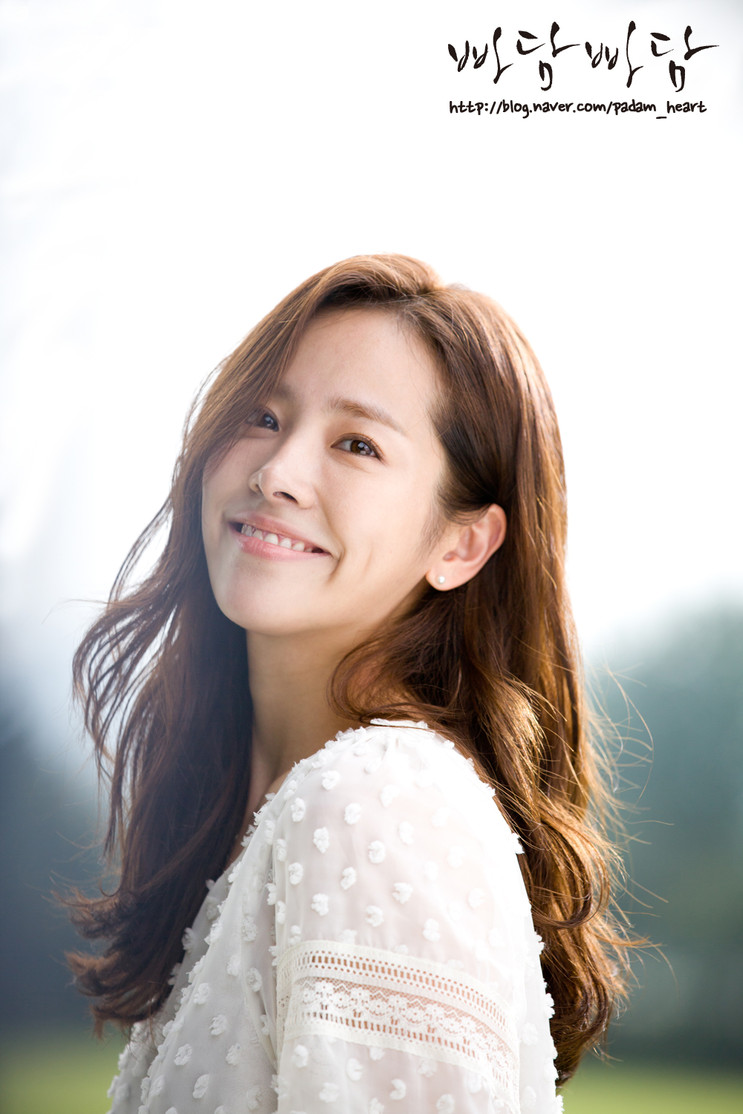  p>韩志旼(mín)才是jimin正确的汉字名,韩国女演员,毕业于首尔女子