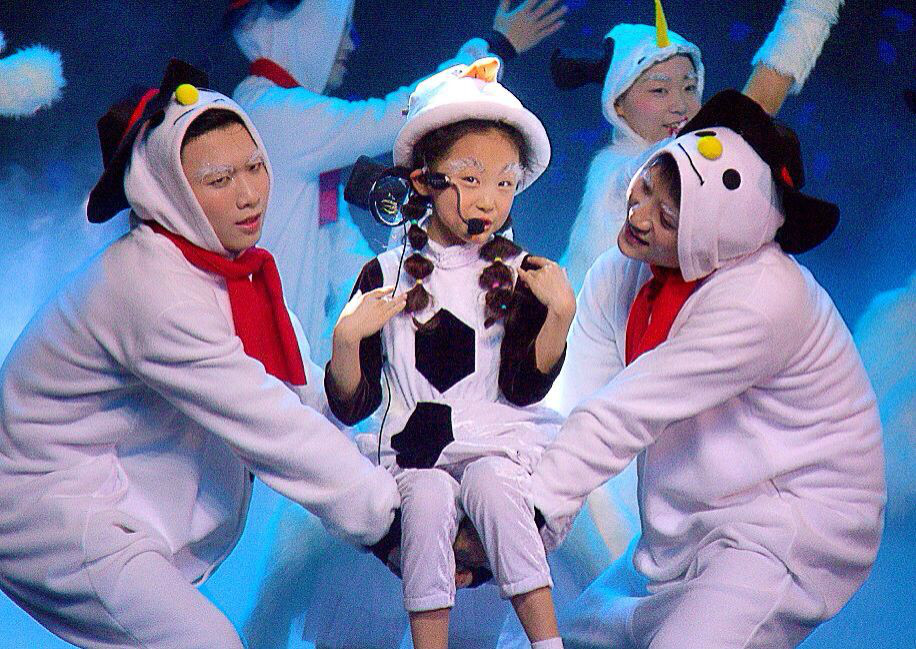  p>葛格,2007年11月4日出生于河南省郑州市,童星,小歌手,天蝎座.