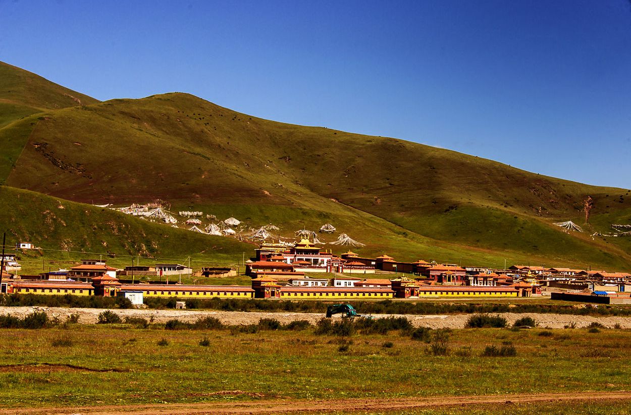  p>久治县是青海省 a>果洛藏族自治州 /a>辖县,青海省畜牧业生产基地