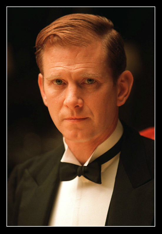  p>詹姆斯·维尔拜(james wilby),英国著名的话剧和电影演员,1958年