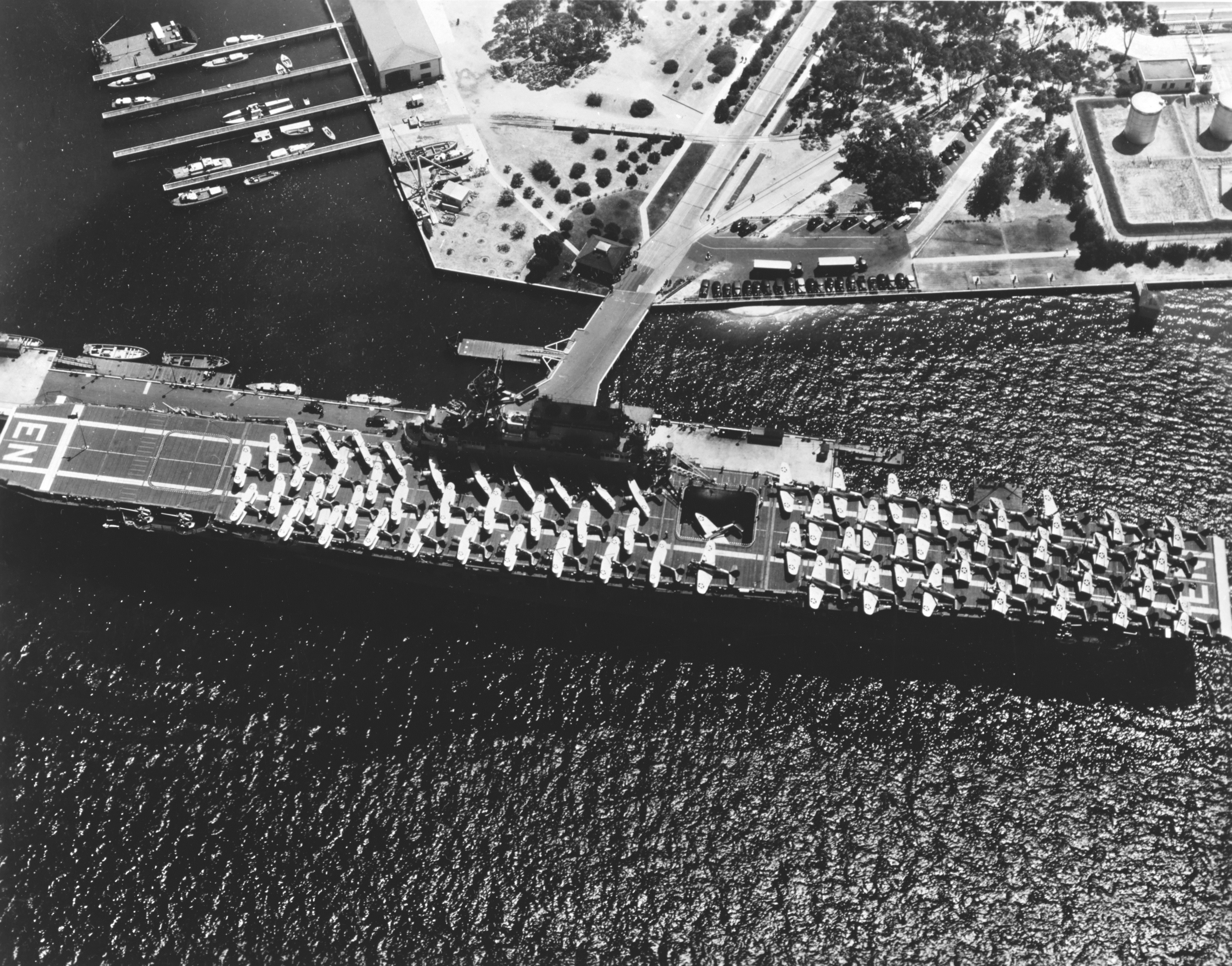 企业号常规动力航空母舰