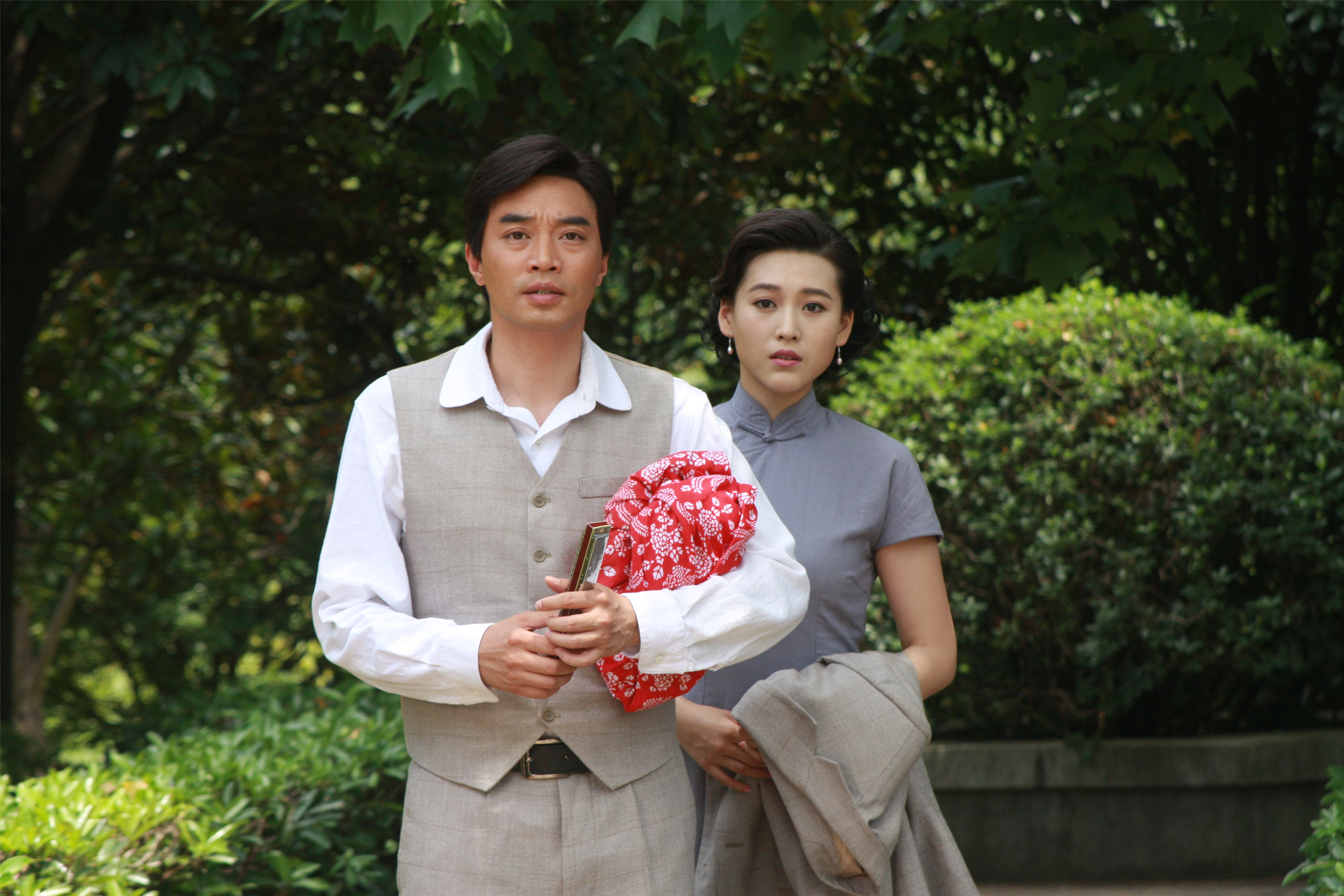  p data-id="gnzrewmrho">孙逊,北京市人,中国内地实力派男演员,原