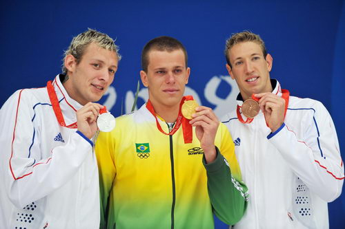 href="#" data-lemmaid="10348170">塞萨尔·西埃洛 /a>目前在奥本