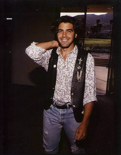  p>乔治·克鲁尼(george clooney),1961年5月6日出生于美国肯塔基州列