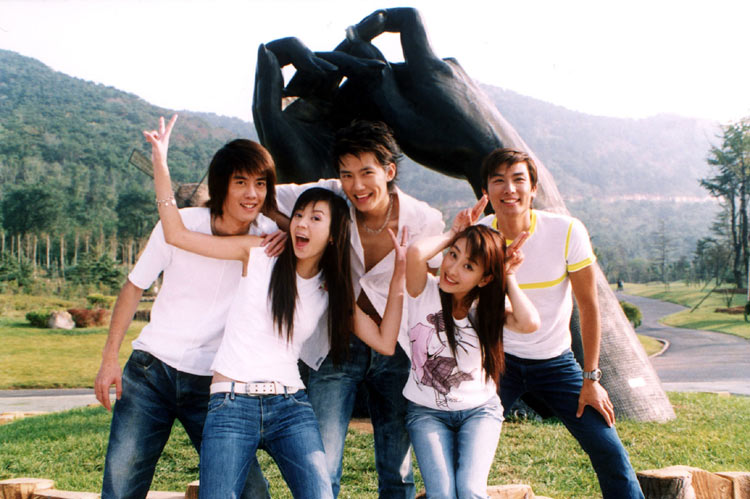  p>《夏日里的春天》是由 a href="#" data-lemmaid="13482116">唐辉 