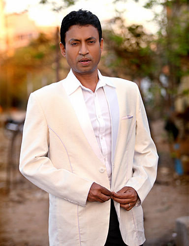 可汗 i>(irrfan khan,1967年1月7日-2020年4月29日) /i>,出生于印度