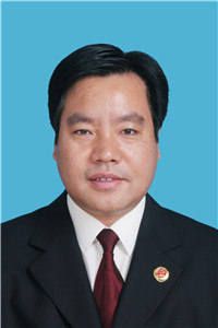 江苏宜兴人,1987年7月参加工作,1992年12月入党,研究生学历,现任无锡