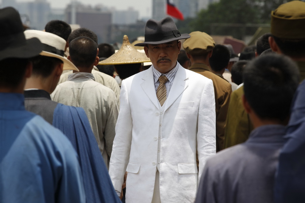 由 a target="_blank" href="/item/孙周/2941" data-lemmaid="2941">