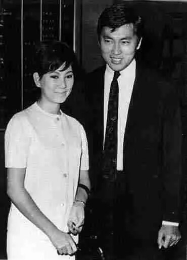  p data-id="gncoh8tqpq">凌波(1939年11月16日—),中国台湾电影演员