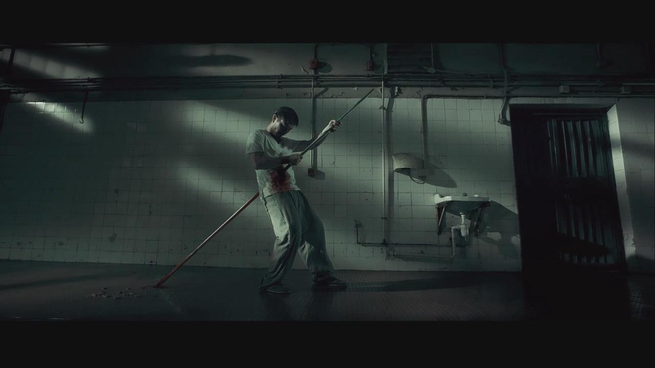  p>《僵尸》(rigor mortis)是一部向传统僵尸片致敬的电影.