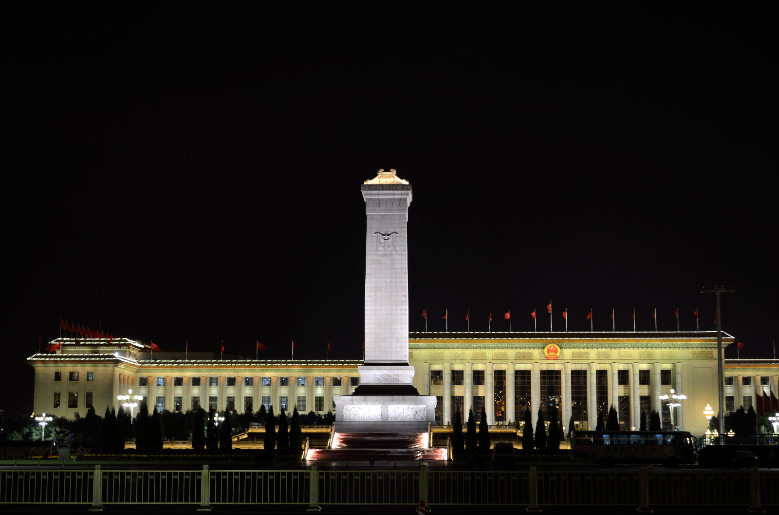 中华人民英雄纪念碑