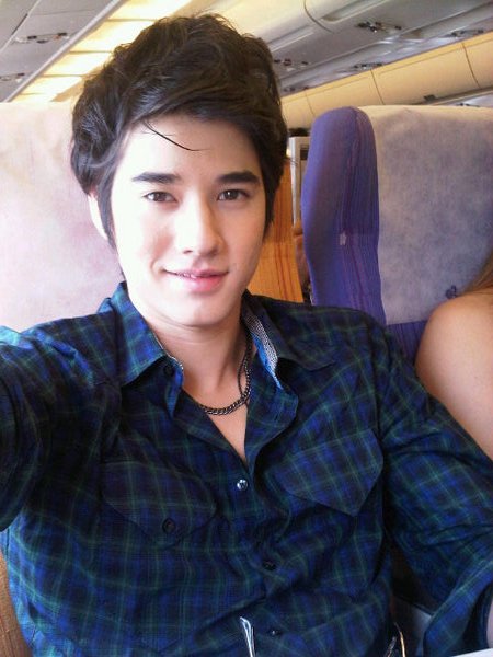  p>马里奥·毛瑞尔(mario),1988年12月4日出生于泰国曼谷,中德混血